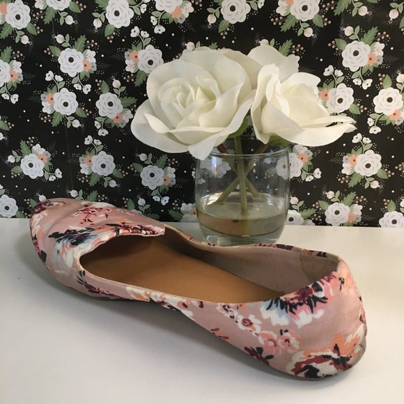 Pink Floral Loafers - Picture 5 of 8